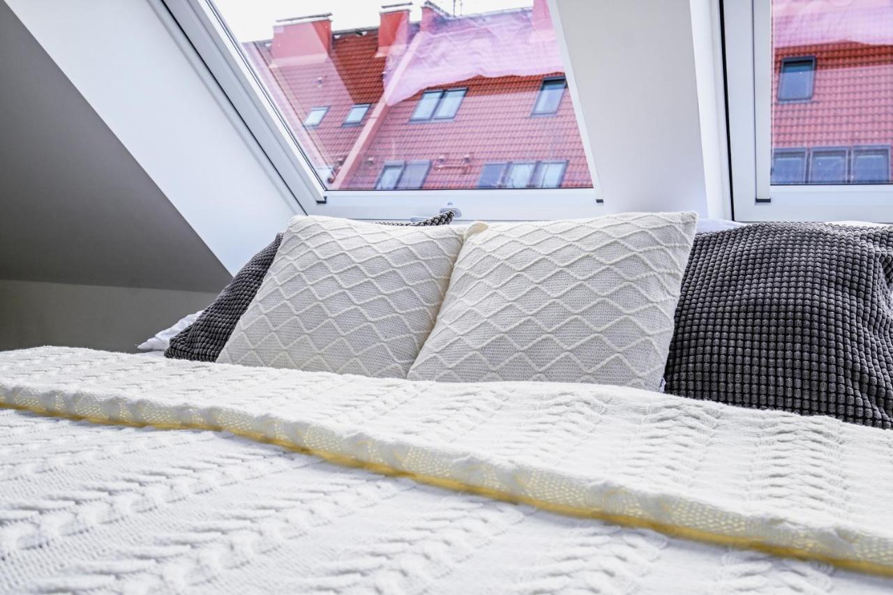 Luxury Apartment In The City Center Bratislava Bagian luar foto